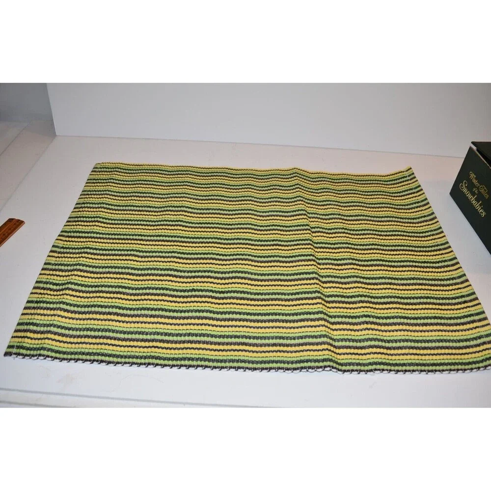 KULTURA Set of 4 Placemats Woven green yellow black Filipino Summer Cookout‎